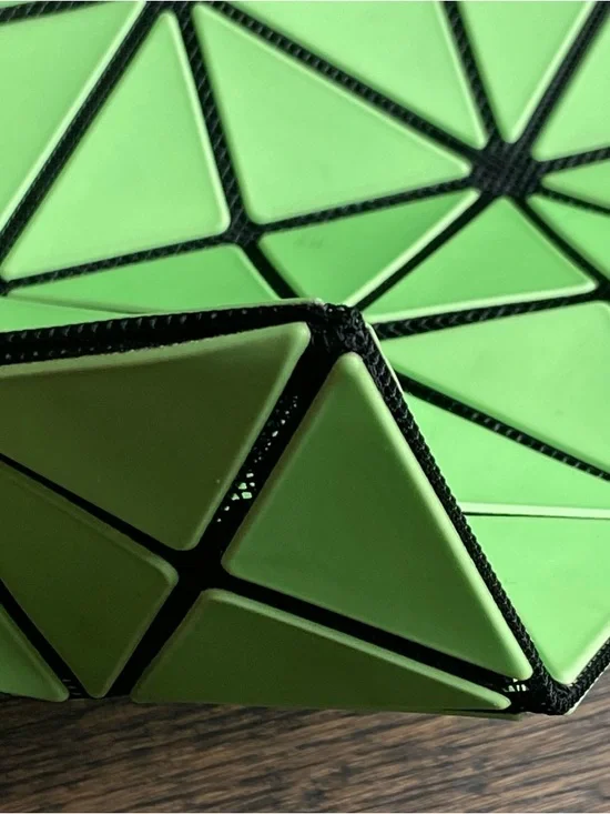 BAO BAO ISSEY MIYAKE Green Lucent Tote Bag - Picture 11 of 16